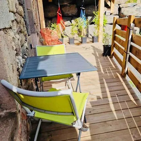 Chez Gaston Apartment Chambon-sur-Lac Exterior photo